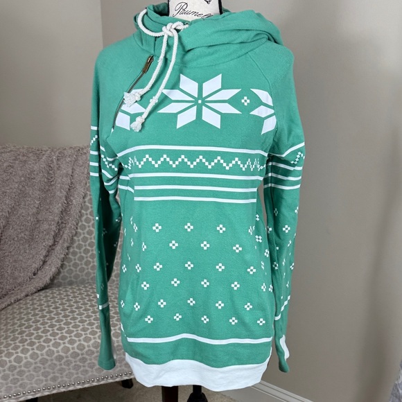 'Tis the Season Doublehood - Picture 4 of 8